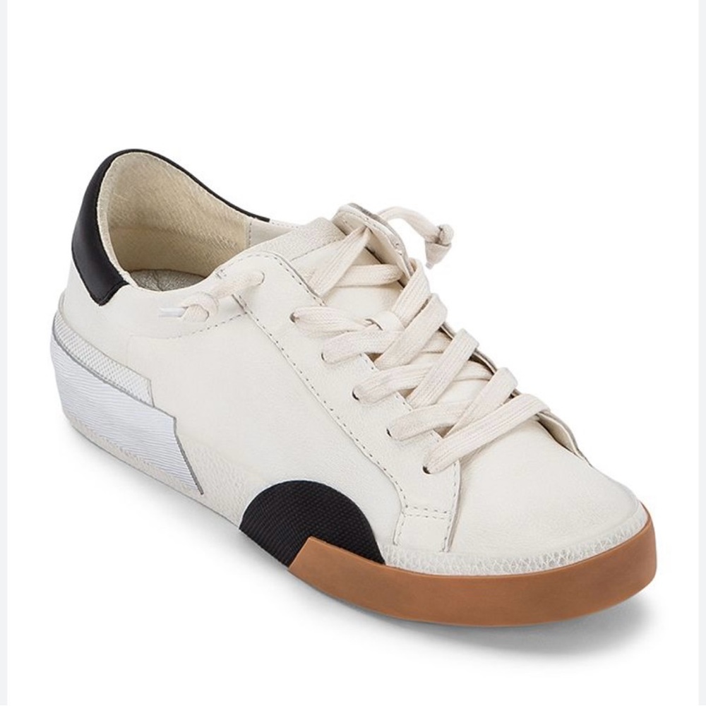 Leather sneakers